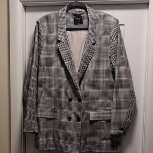 Abercrombie & Fitch Gray and White Checkered Blazer